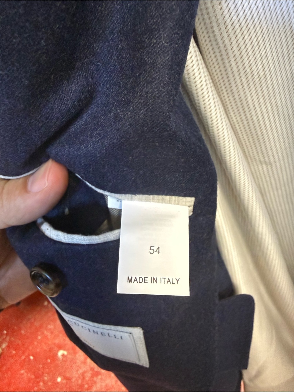 Brunello Cucinelli Navy Wool Two-Button Suit Jacket (54) w Pleated Pant (size52) - Picture 3 of 9